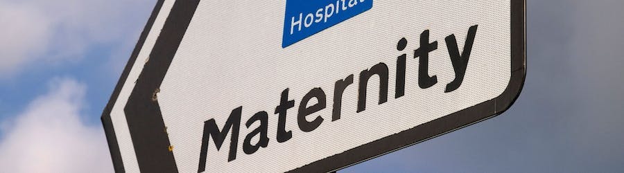 Maternity direction sign